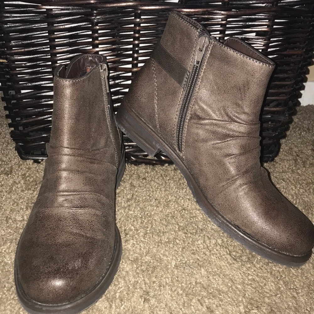 Shoes
